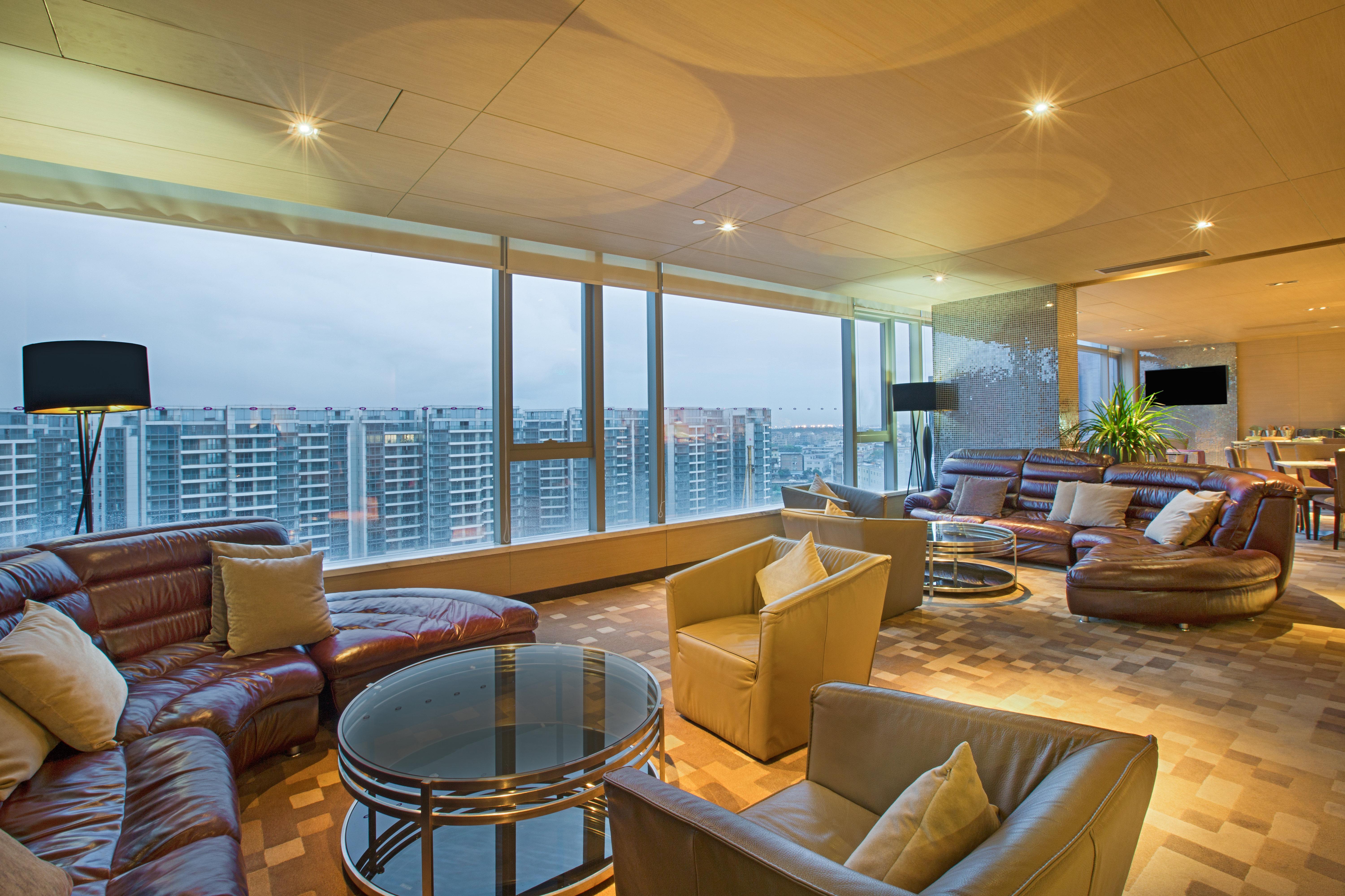 Crowne Plaza Guangzhou Huadu By Ihg - Free Shuttle Bus Between Hotel To Exhibition Center During Canton Fair Exterior photo
