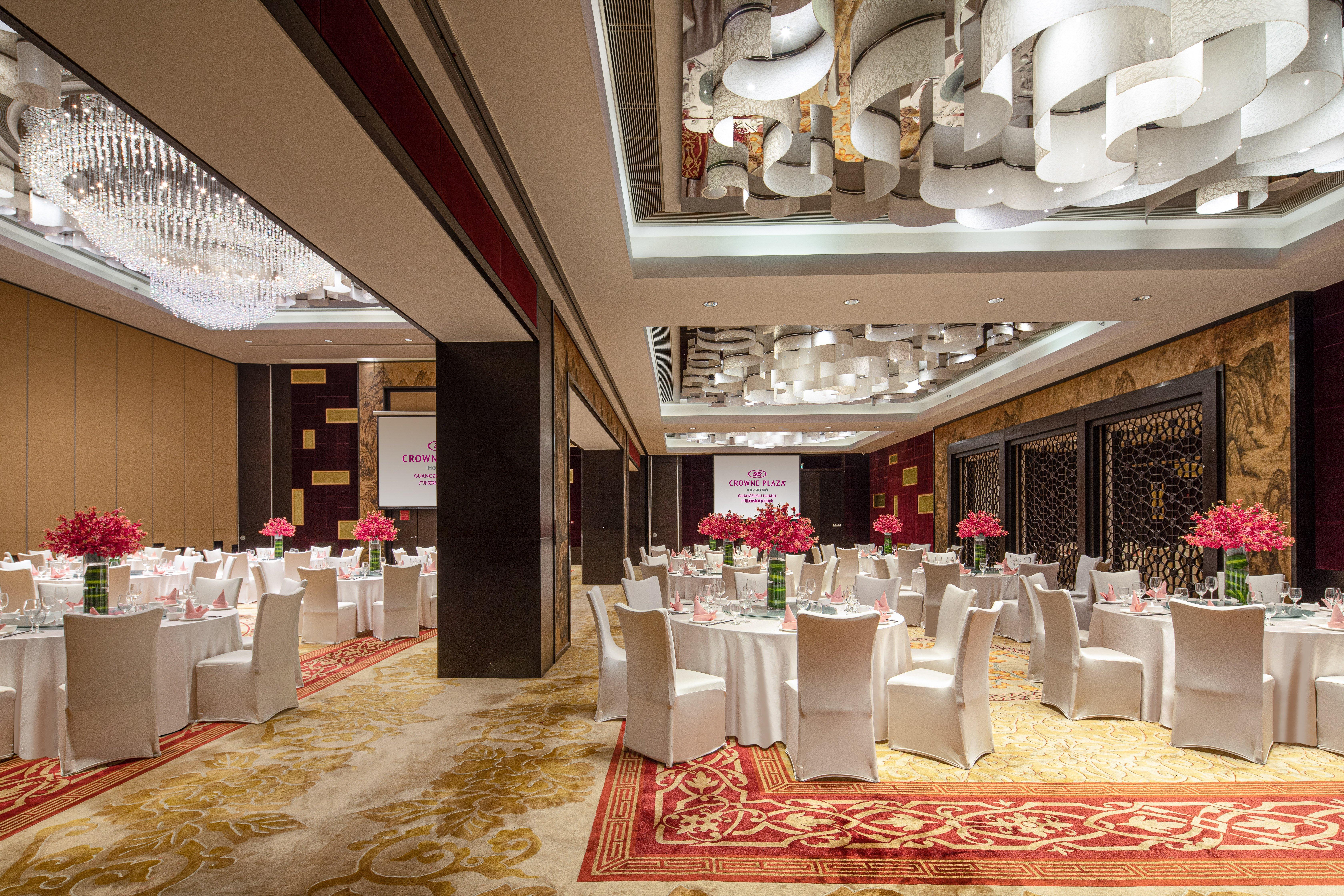 Crowne Plaza Guangzhou Huadu By Ihg - Free Shuttle Bus Between Hotel To Exhibition Center During Canton Fair Exterior photo