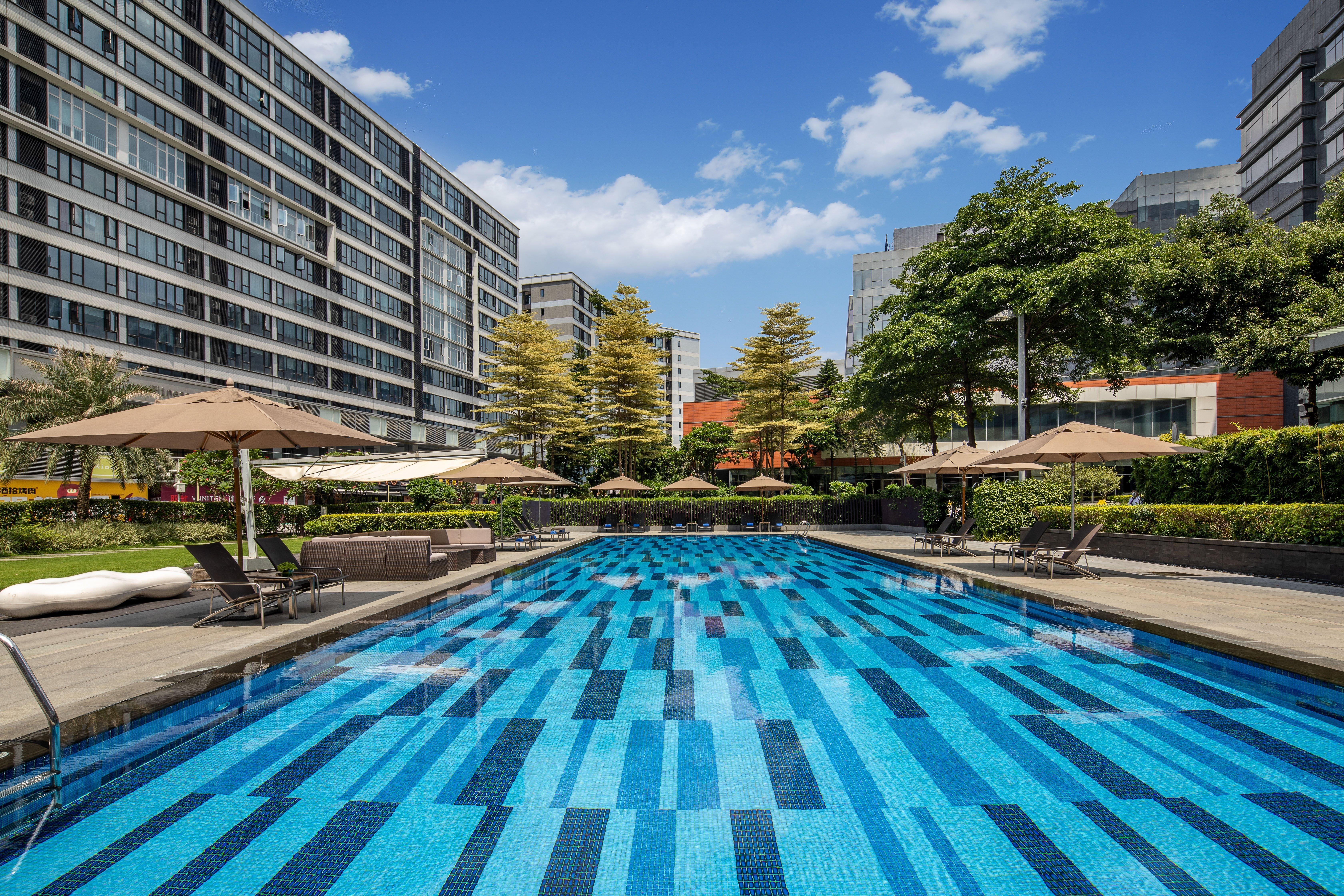 Crowne Plaza Guangzhou Huadu By Ihg - Free Shuttle Bus Between Hotel To Exhibition Center During Canton Fair Exterior photo