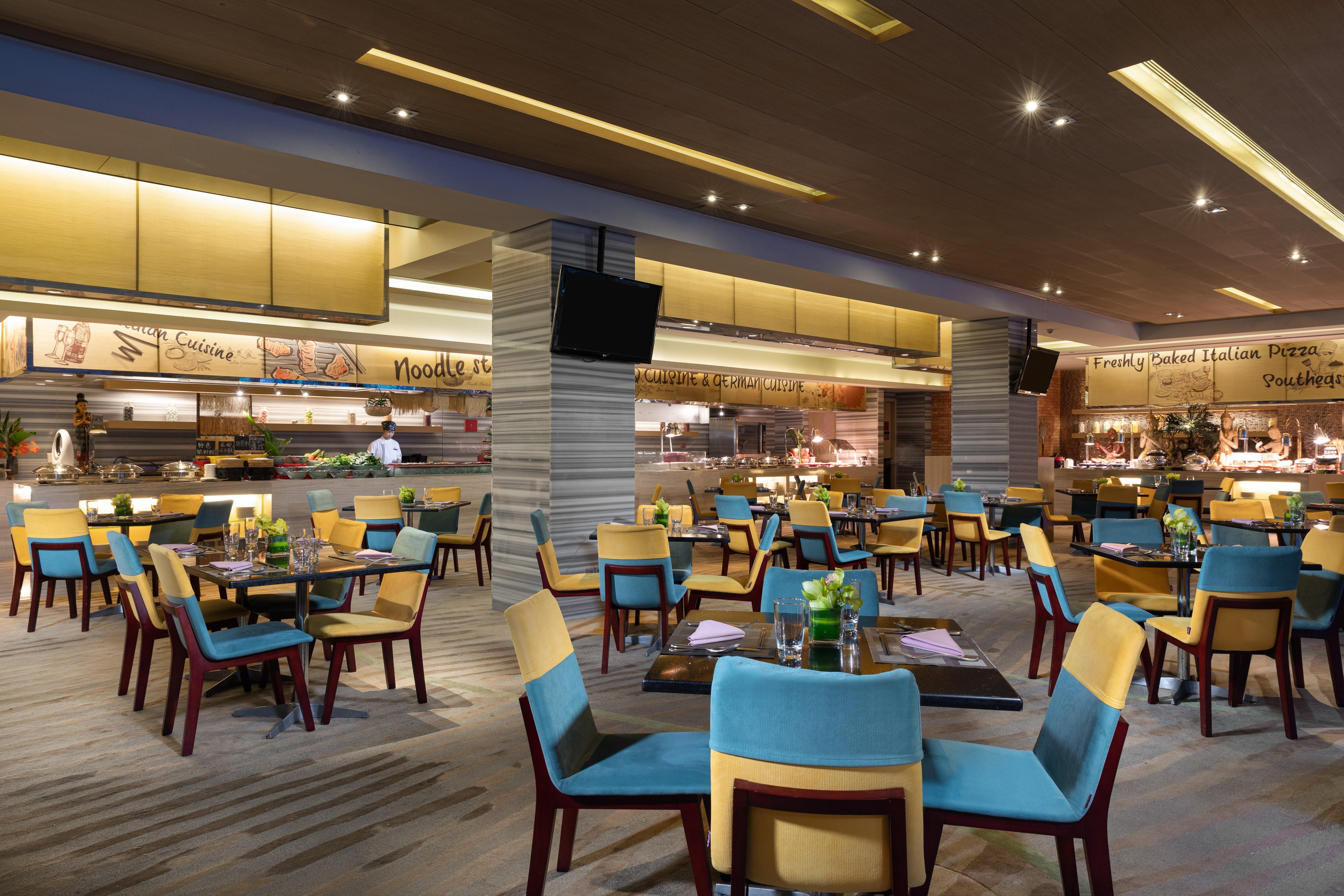 Crowne Plaza Guangzhou Huadu By Ihg - Free Shuttle Bus Between Hotel To Exhibition Center During Canton Fair Exterior photo