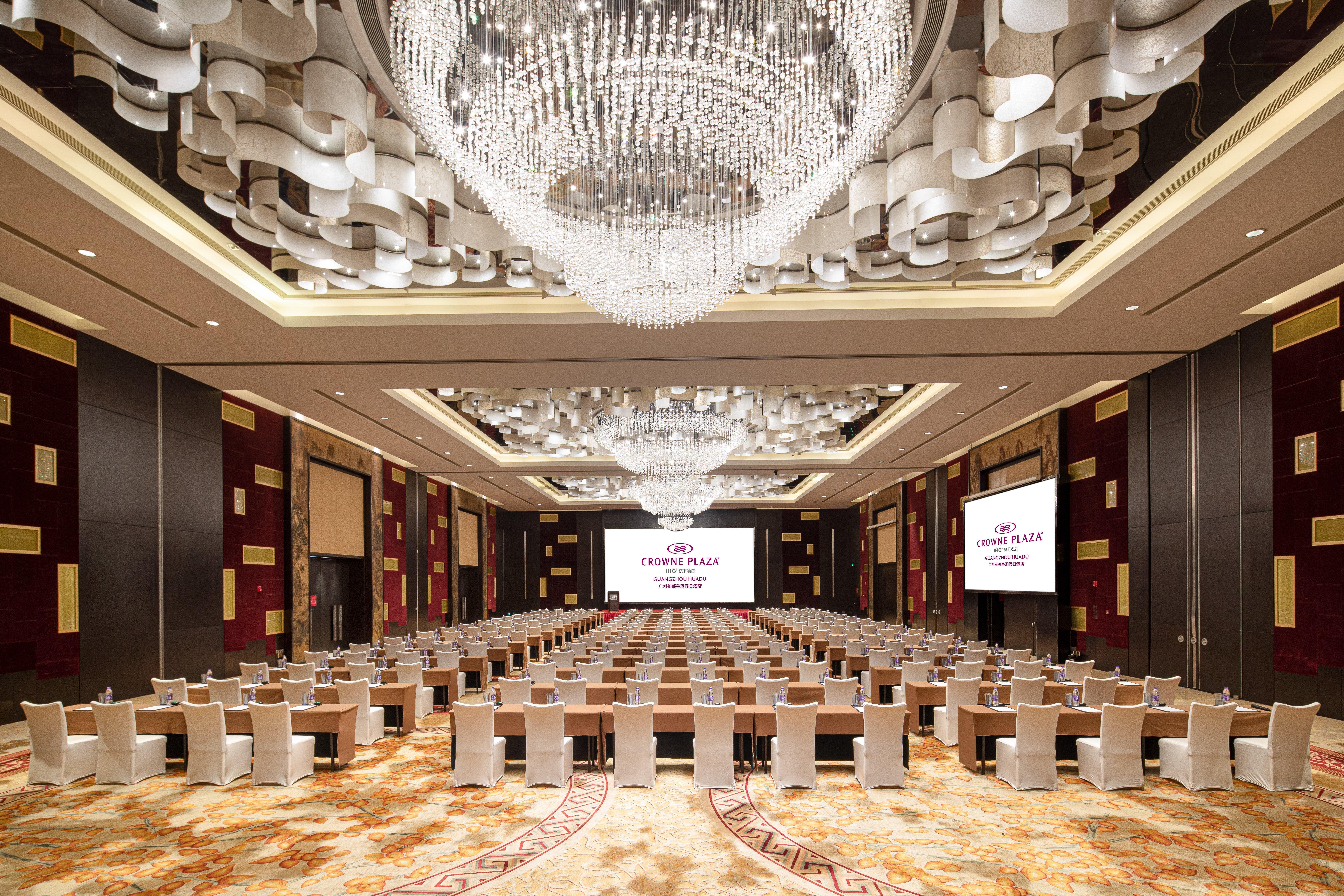 Crowne Plaza Guangzhou Huadu By Ihg - Free Shuttle Bus Between Hotel To Exhibition Center During Canton Fair Exterior photo